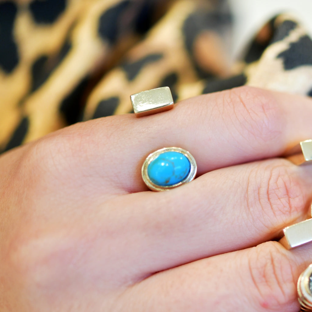 LA N°2 Bague Chevalière | Bague dorée & turquoise volume M