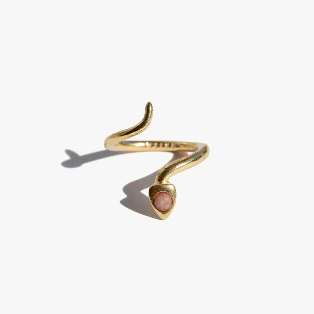Bijou Bague Serpent Dorée - Bijouterie Paris - Gruson Bijou Bague Serpent Dorée - Bijouterie Paris - Gruson